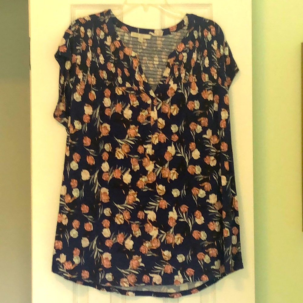 Navy blue shirt